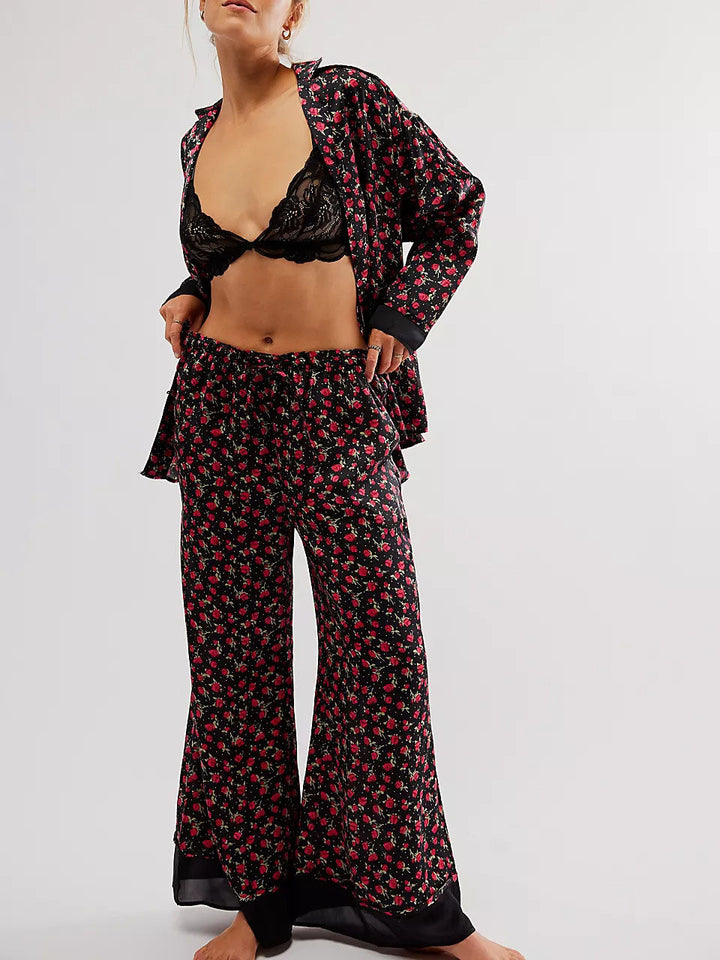 Conjunto de pijama con estampado de rosas