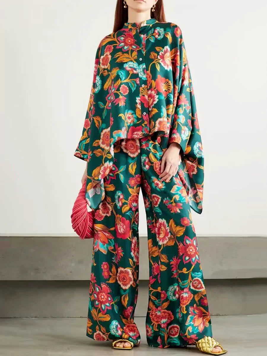 Hieno satiininen kukkakuosiset batwing-hihapantsut - Oliivinvihreä