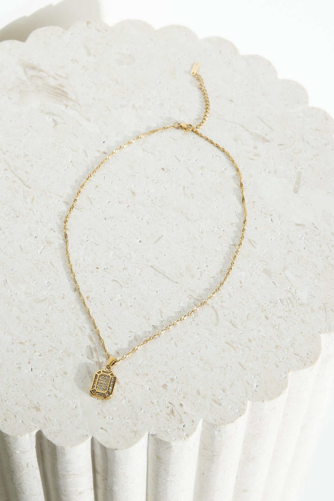 18k guldpläterad Enchanted Dreams halsband guld