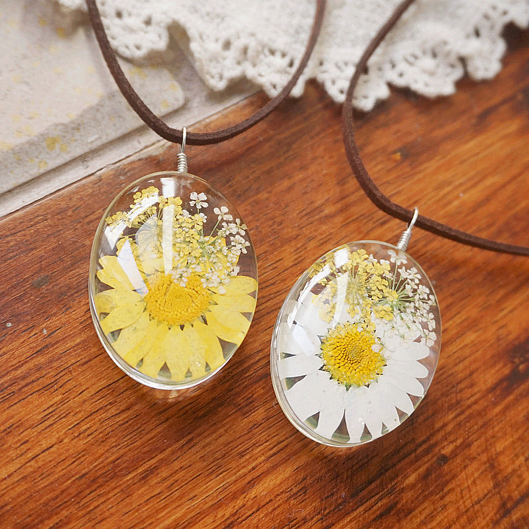 Resin Pressed Flower Necklaces - Double Sided Daisy & Queen Anne's Lace