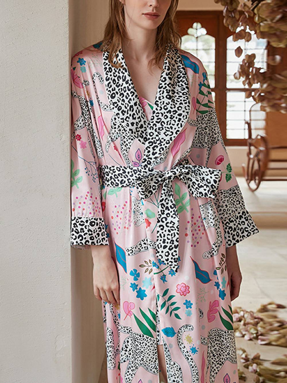 Dressing Pink Snow Leopard Silk Robe Set