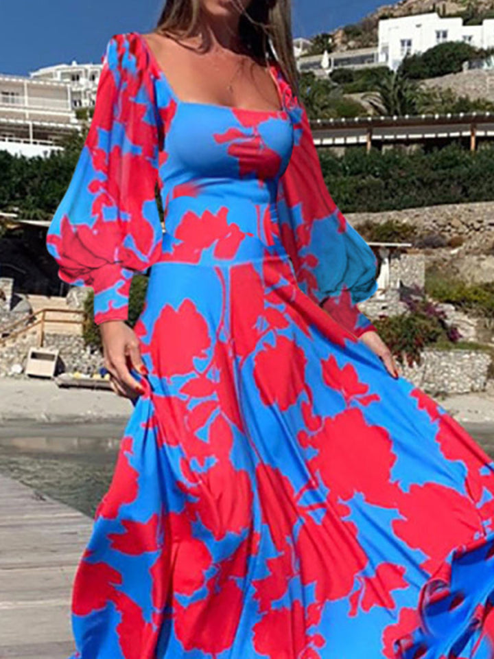 Kjole med tryk på lanterneærmer