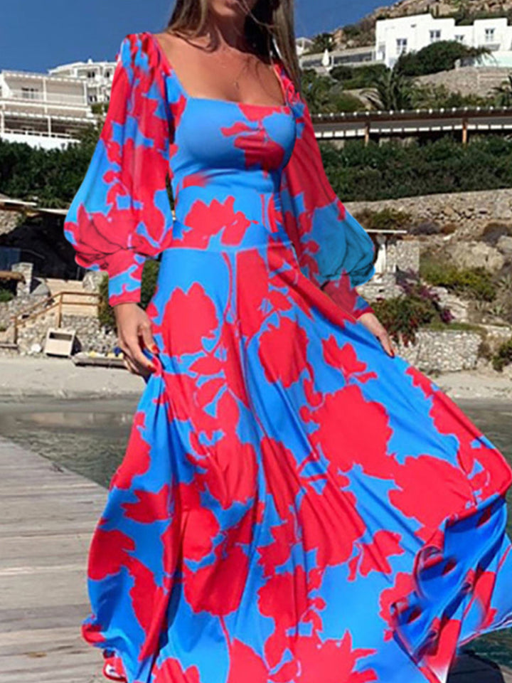 Kjole med tryk på lanterneærmer