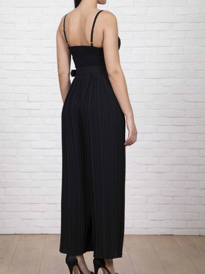 Strappy Jumpsuit med brede ben plisserte detalj i svart