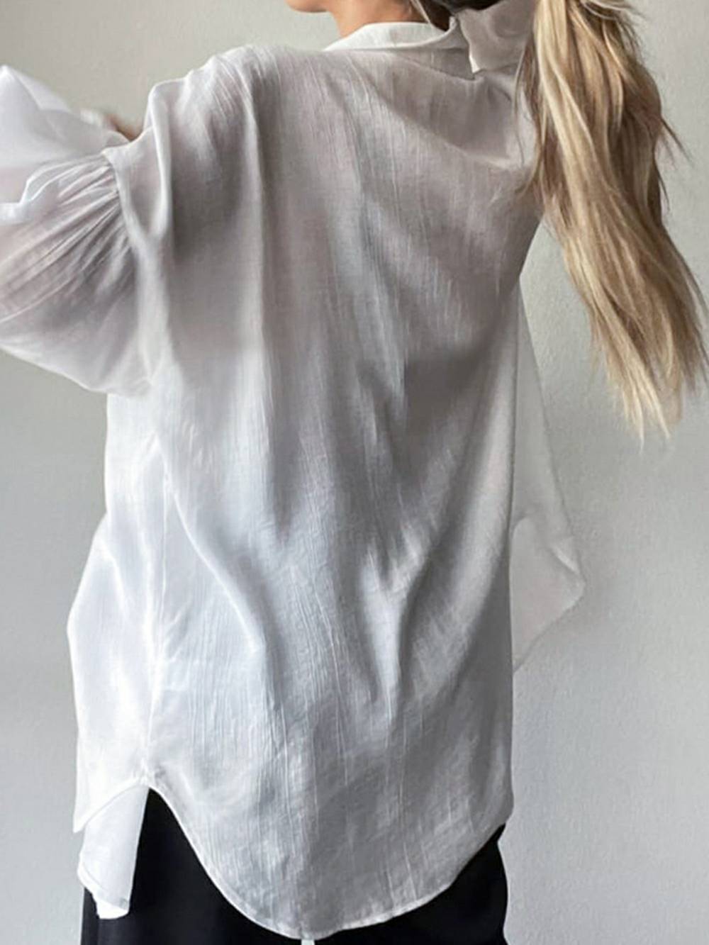 Oversized teksturert Drop Shoulder Bishop Sleeve Skjorte med knapp opp krage