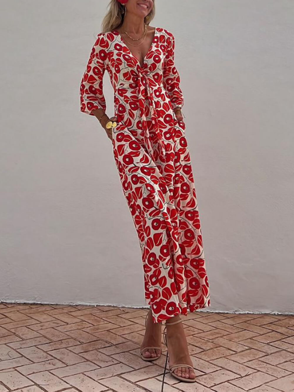 वेकेशन फ्लोरल प्रिंट स्मोक्ड ऑफ शोल्डर पॉकेटेड मैक्सी ड्रेस