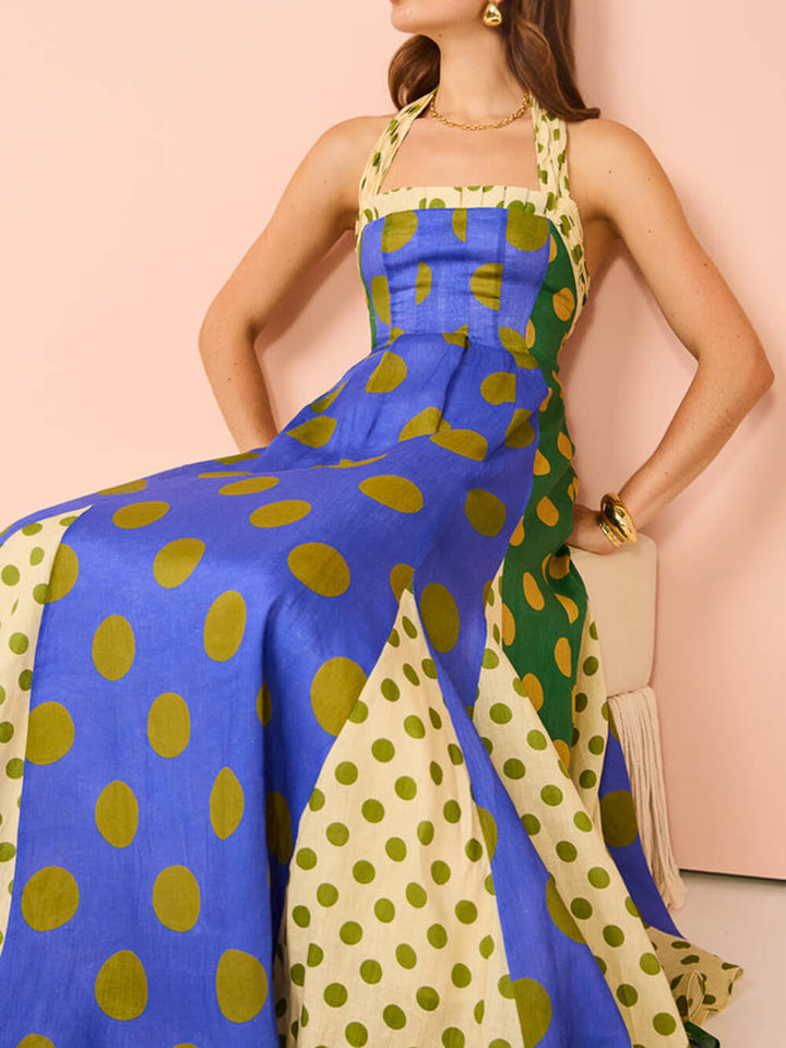 एथनिक फ़ीचर पोल्का डॉट्स हाल्टर मिडी ड्रेस