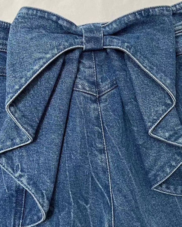 Stretch Jeans With Bow At Back