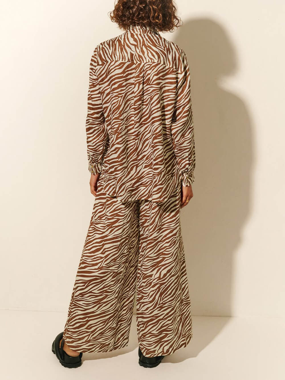 Button Open Collar Loose Zebra Print Drawstring Wide Leg Hosen-Set