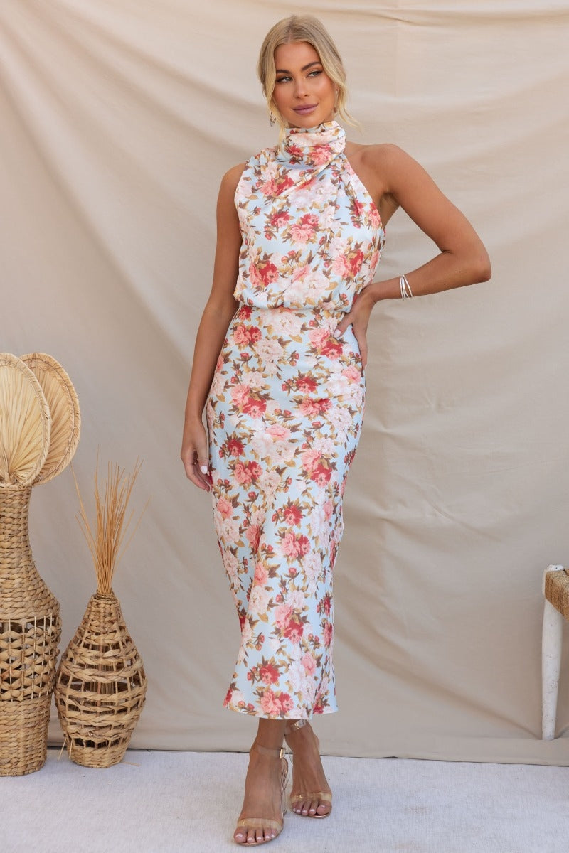 Wine Country Dates Floral Halter Neck Elastik Talje Maxi Kjole