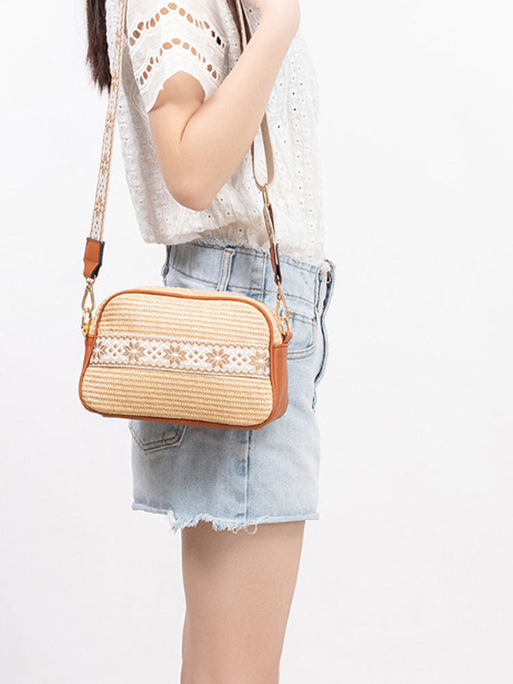 Grass Woven Mini Square Bag