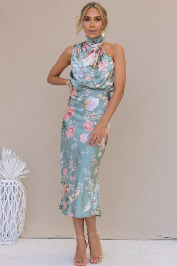 Wine Country Dates Floral Halter Neck Elastik Talje Maxi Kjole