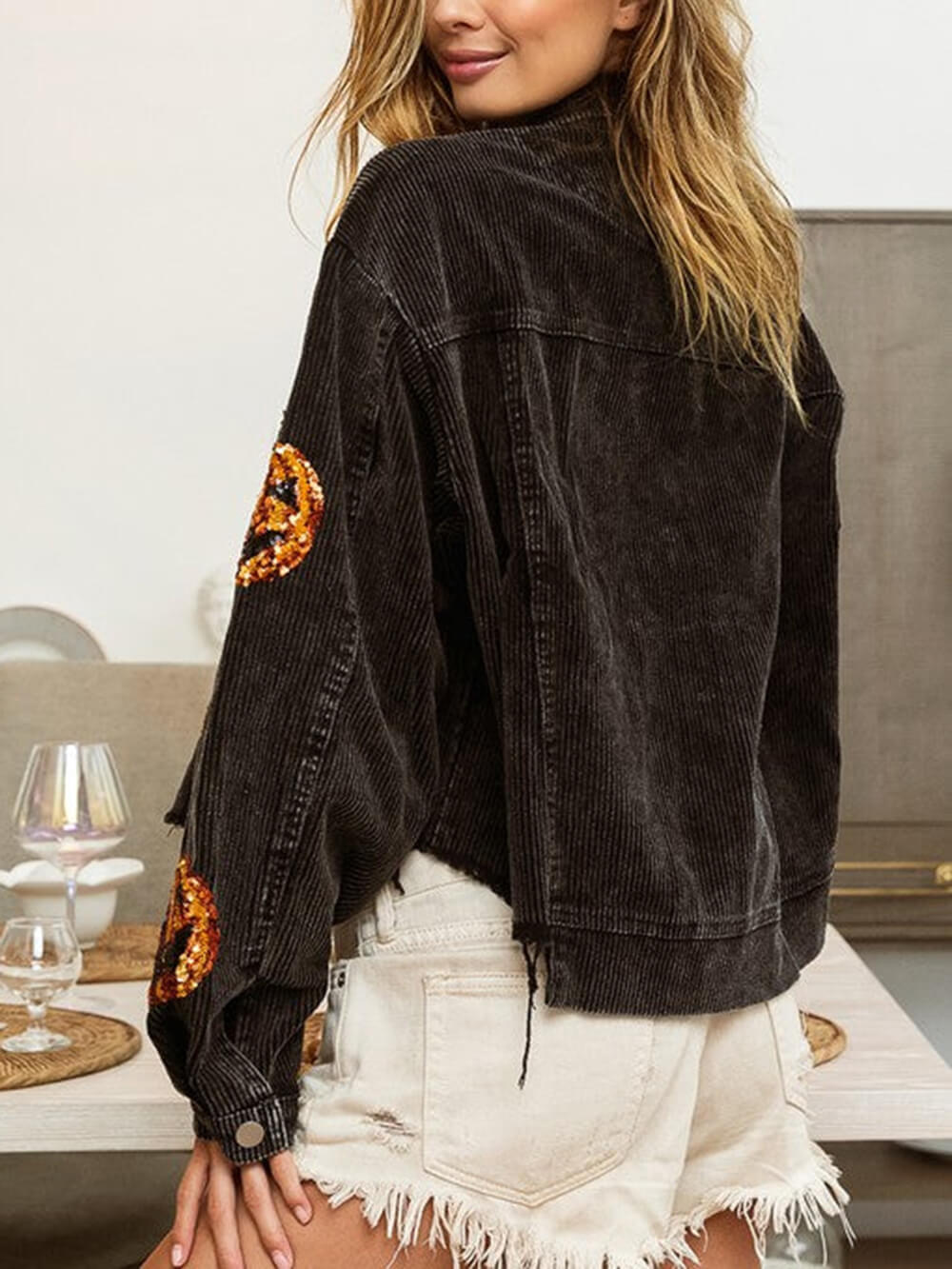 Chaqueta extragrande con lentejuelas de calabaza