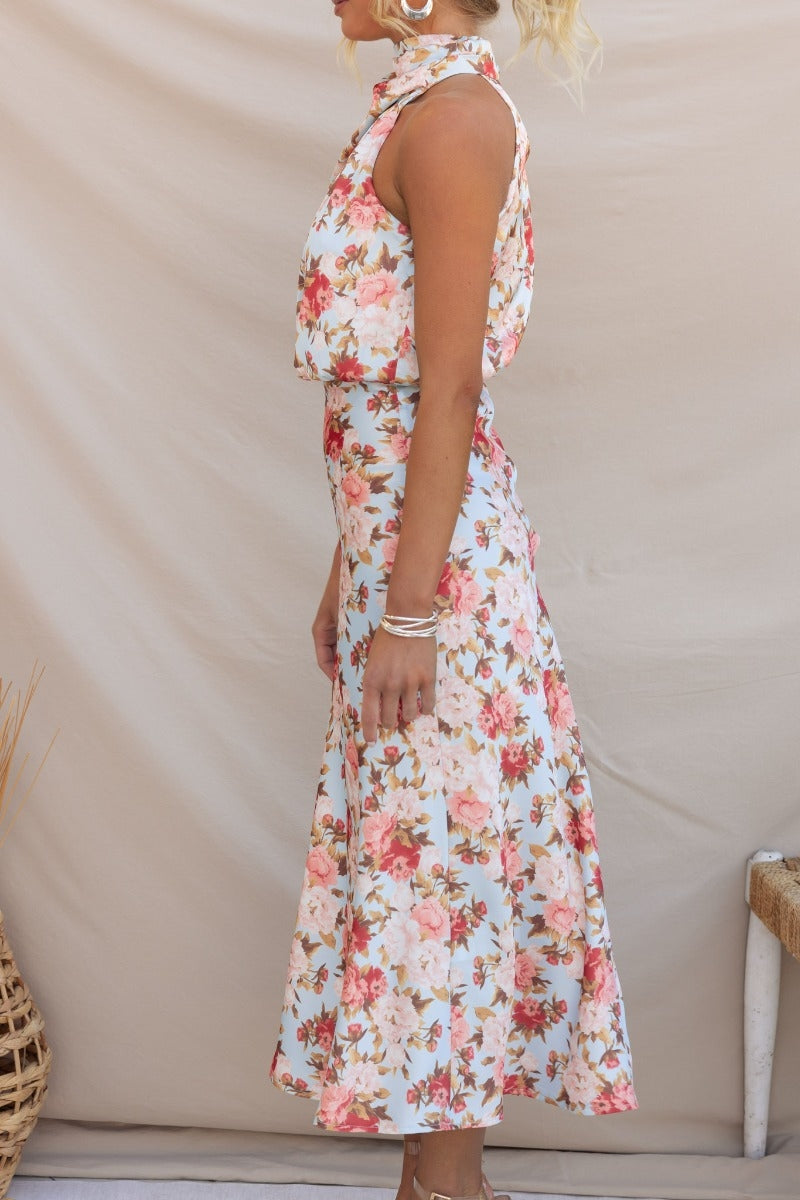 Wine Country Dates maxi-jurk met halterhals en elastische taille met bloemen