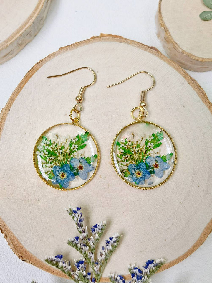 Boucles d’oreilles à fleurs pressées en résine - Forest Forget Me Not