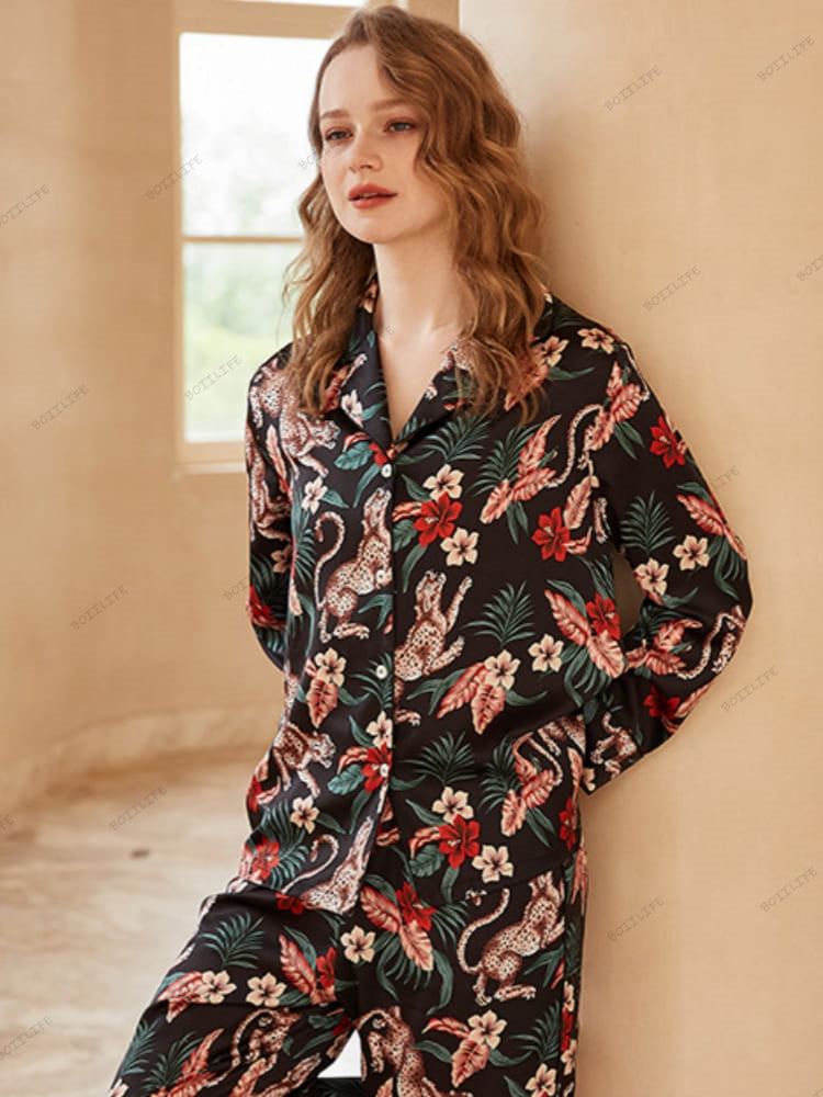 Jaguar and Floral Print Ice Silk Long-Sleeve Loungewear Set