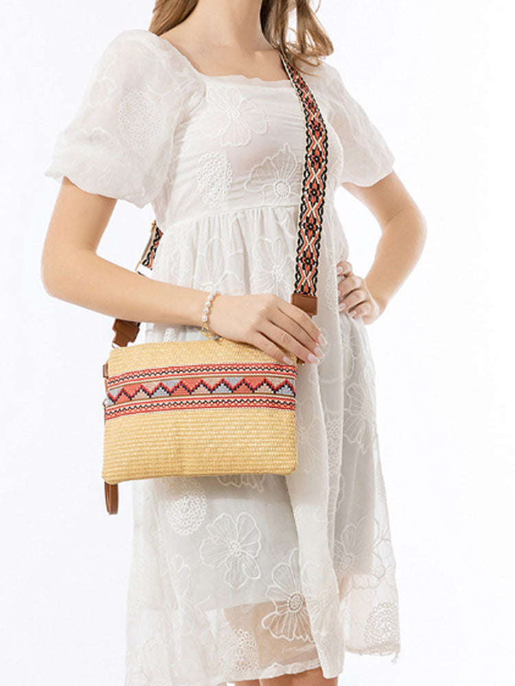 Grass Woven Clutch