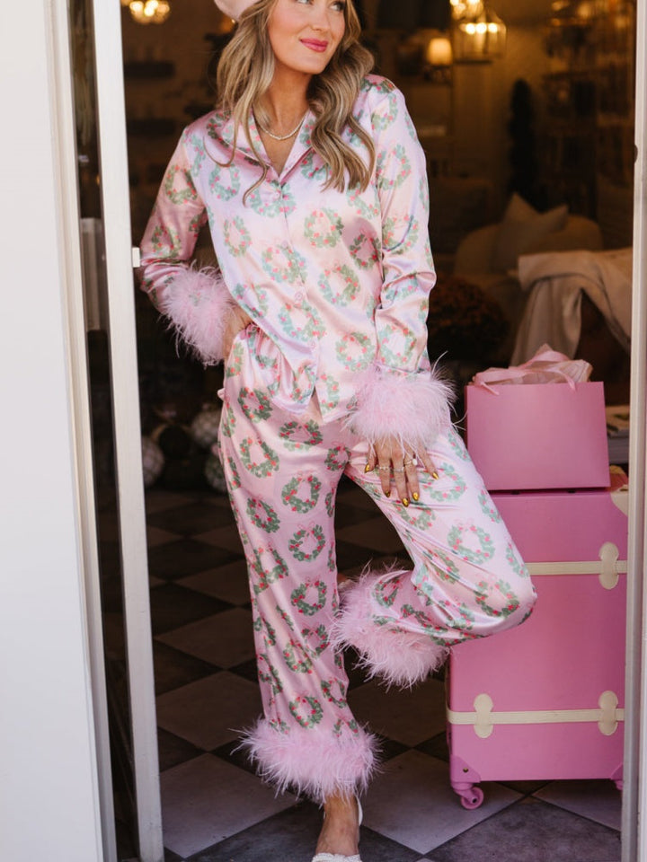 Christmas Wreath and Ostrich Feather Pajama Set