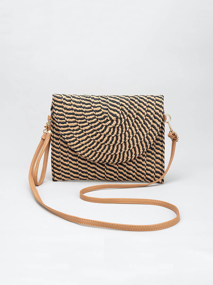 Bolso de paja tejido a mano: clutch y bandolera