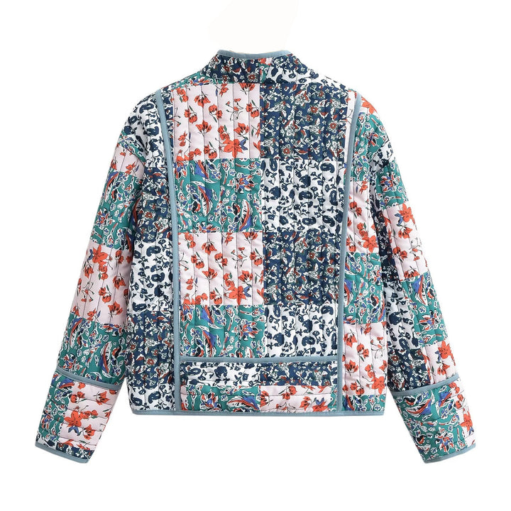 Chaqueta con hombros caídos y estampado de patchwork floral