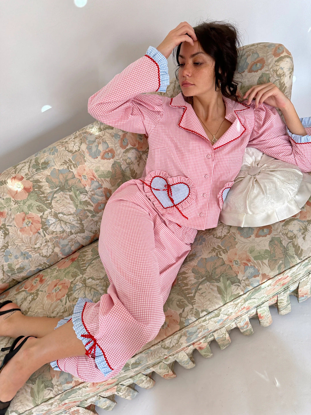 Kalp Şeklinde Cepli Pembe Pijama