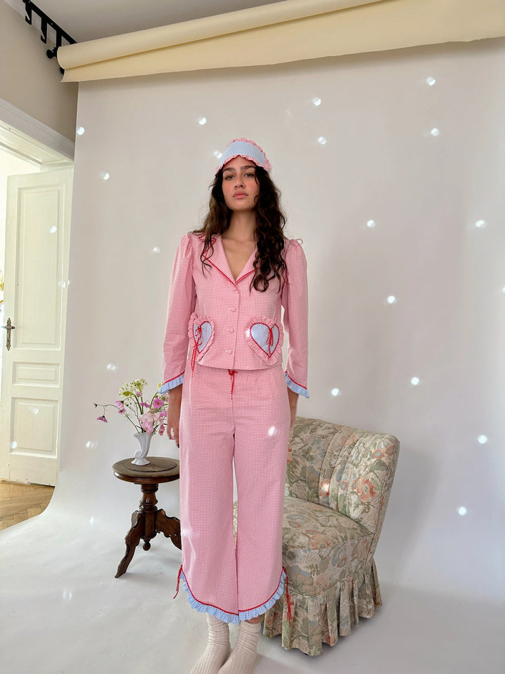 Pijama roz cu buzunare în formă de inimă