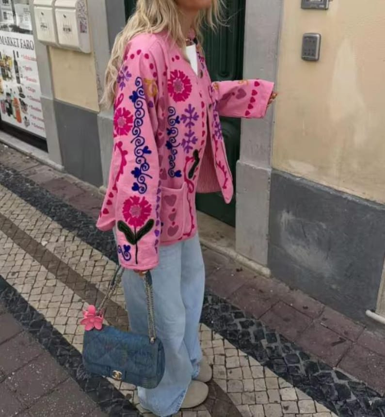 Süße dünne Jacke mit Graffiti-Print