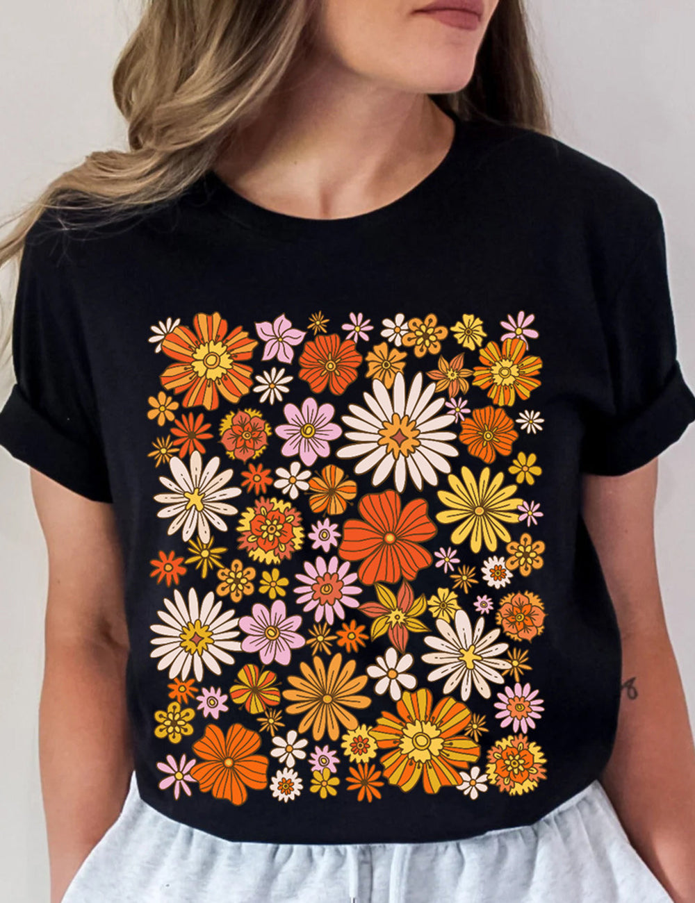 Basic-T-Shirt mit Retro-Blumenmuster