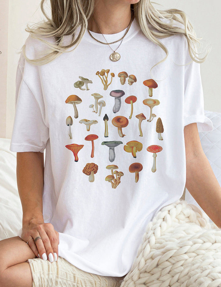 Goblincore Mushroom Basic T-paita