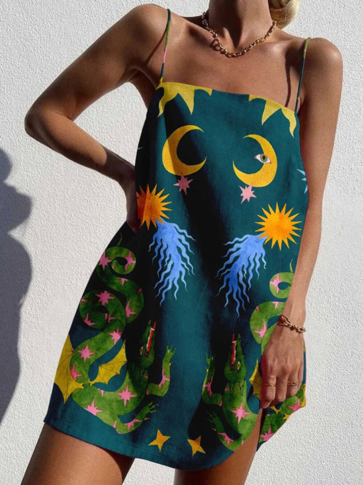 Chique mini-jurk met abstracte printketting