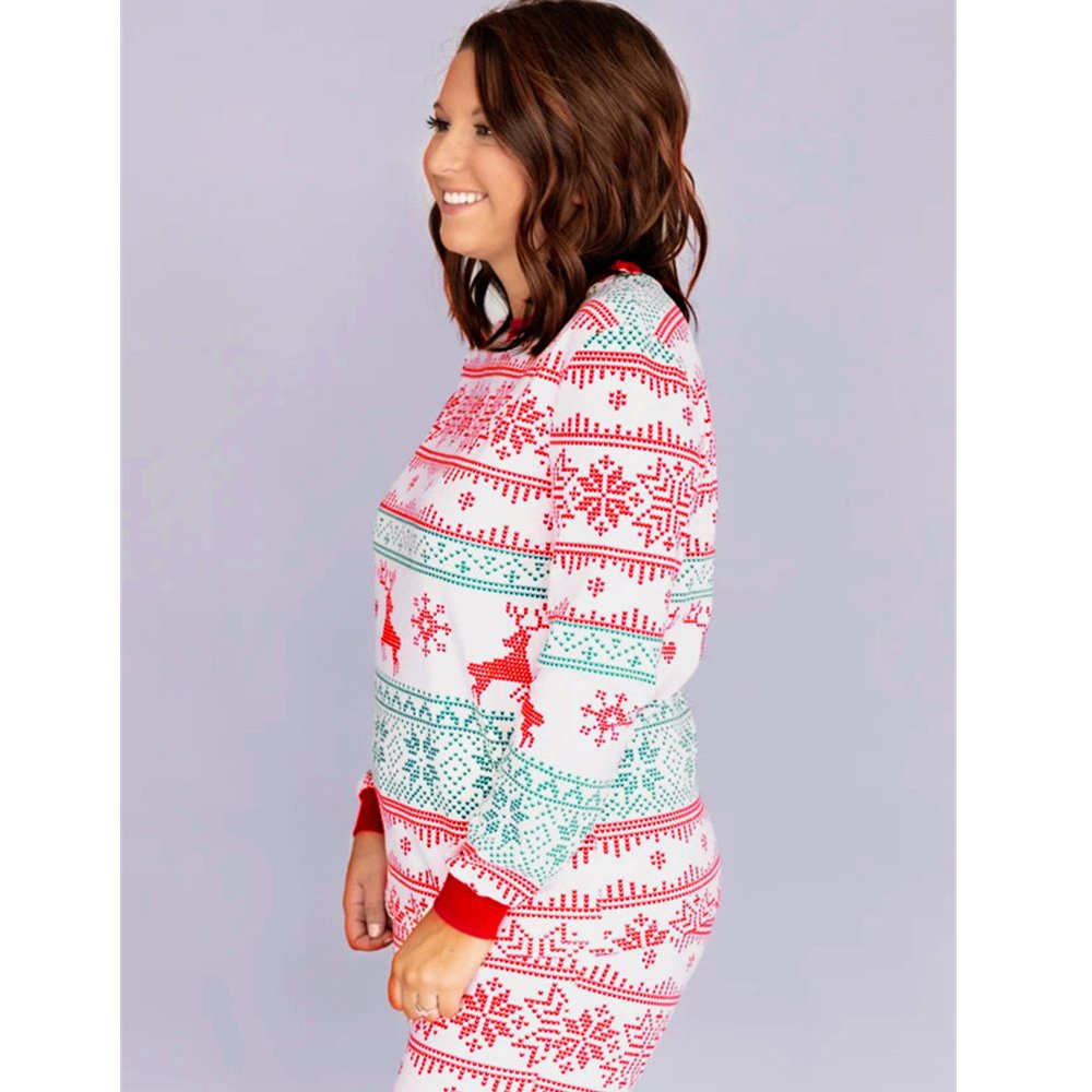 Chrëscht Hirsch Snowflake Family Matching Pyjama Set (mat Hausdéieren Hondskleeder)