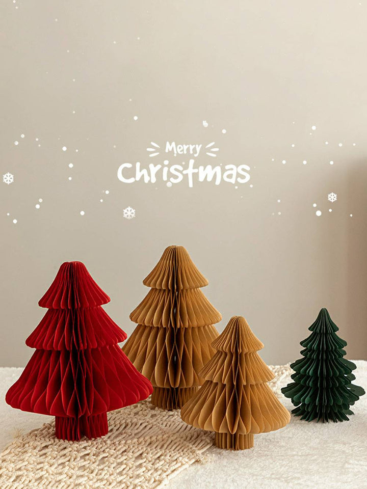 Figurine di favi di albero di Natale in carta stile fisarmonica