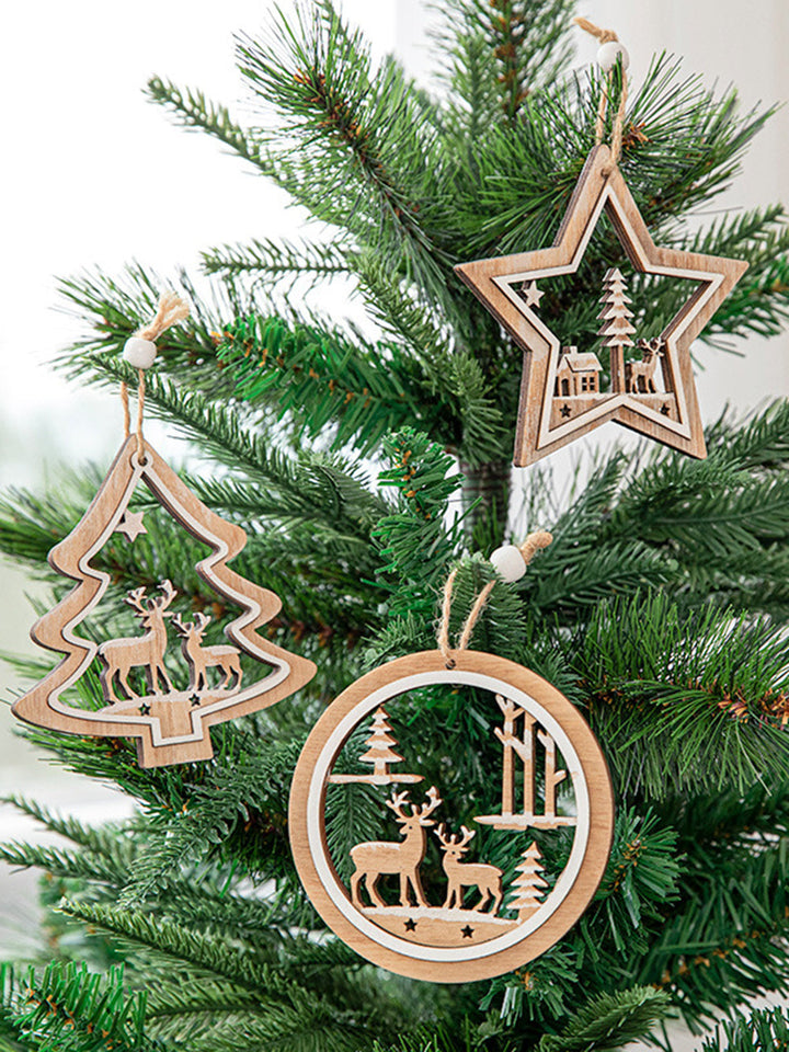Weihnachtsbaum-Fenster-Elch, bunte hängende Ornamente