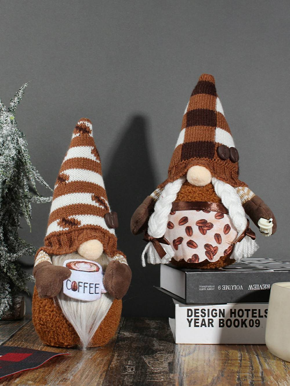 Świąteczny pluszowy renifer Dekoracja: Kawowy Rudolf