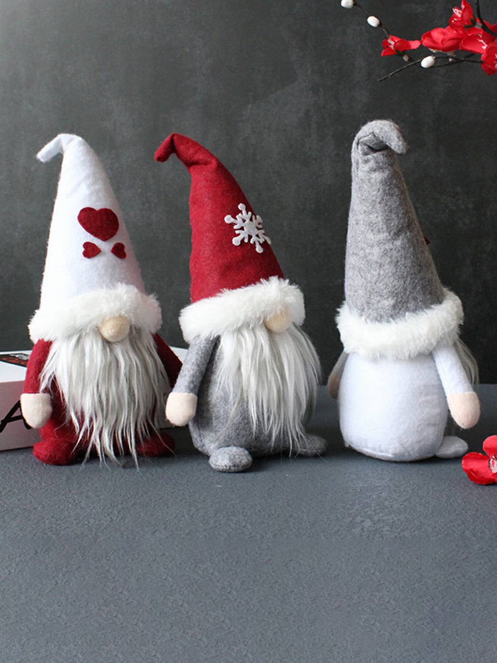Tříbarevný klobouk Snowflake Love Nordic Gnome Plyšový dekor