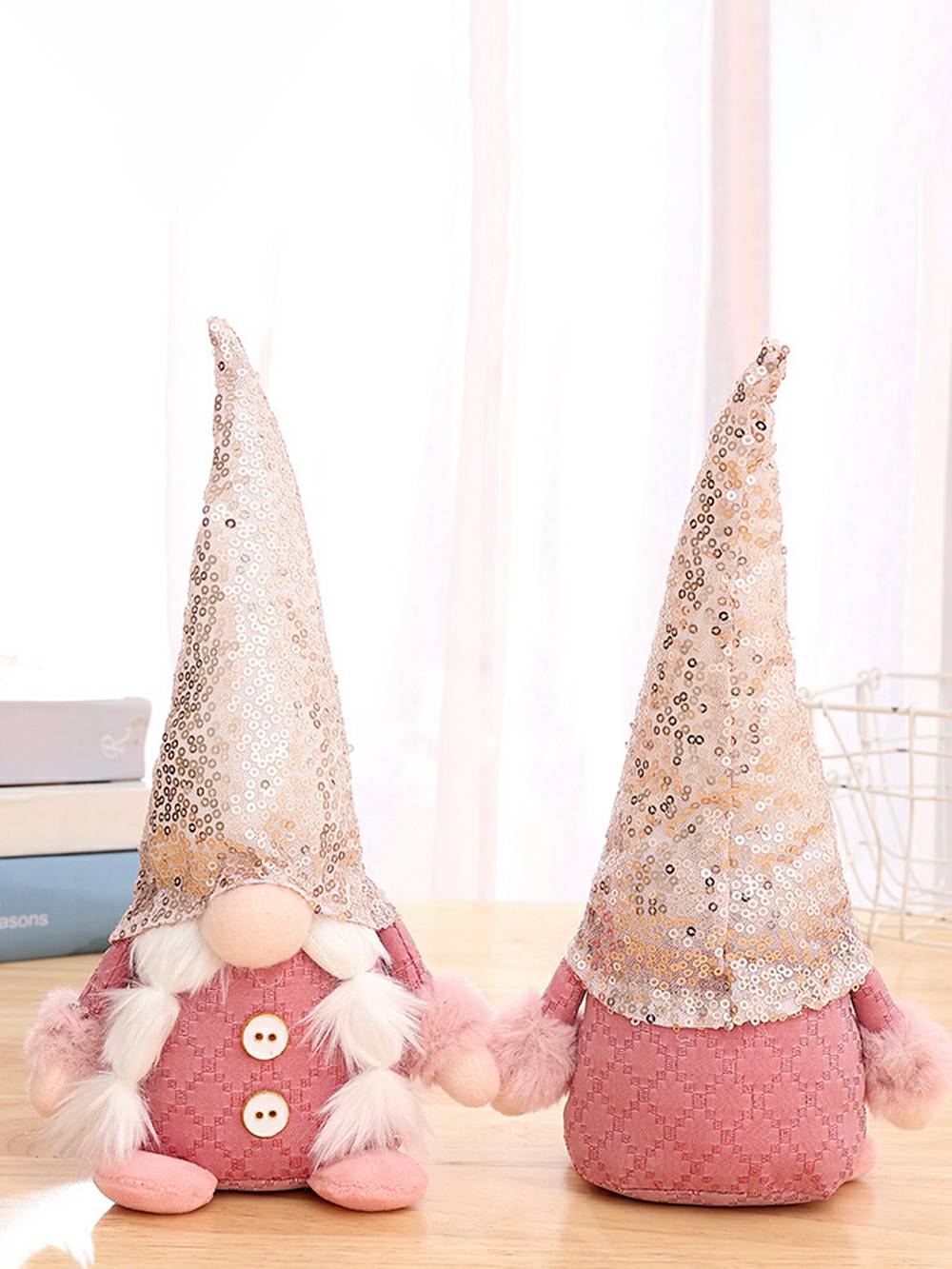 Chrëschtdag Plüsch Elf: Pink Beaded Rudolph Gnome Doll