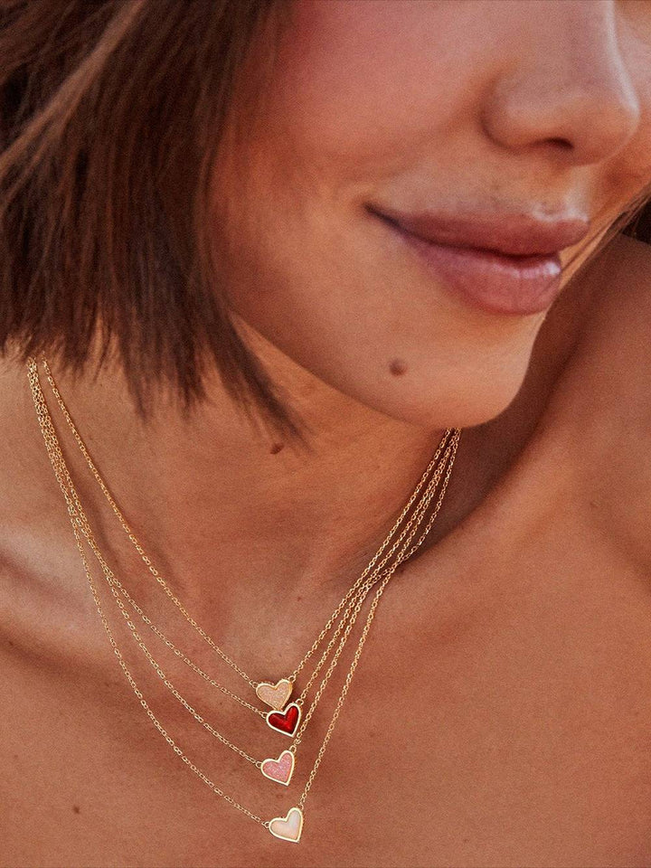 Nastavitelný náhrdelník z přírodního kamene broskvové srdce