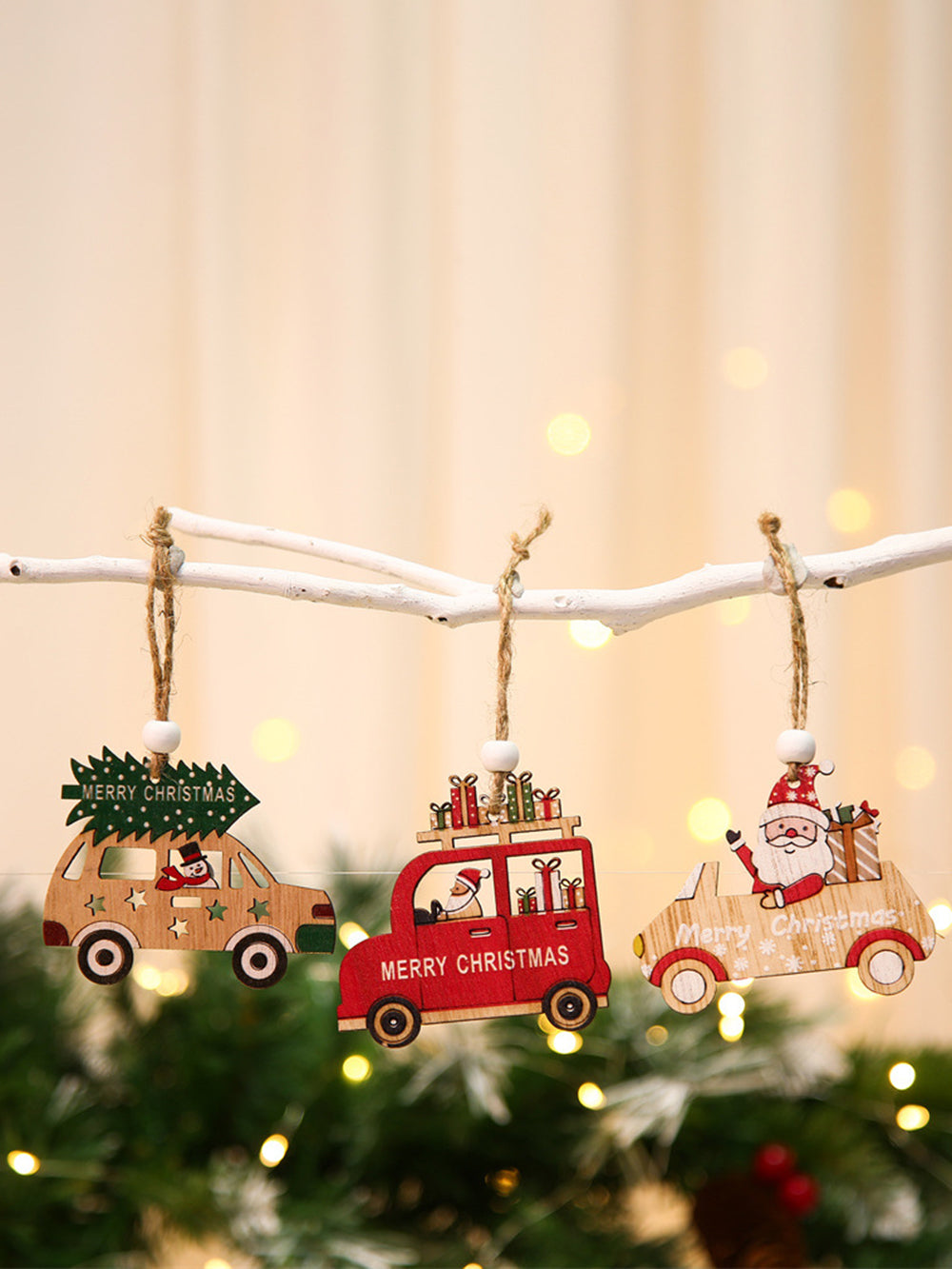 9 個のクリスマスツリーの装飾ギフトボックスと小さな装飾品