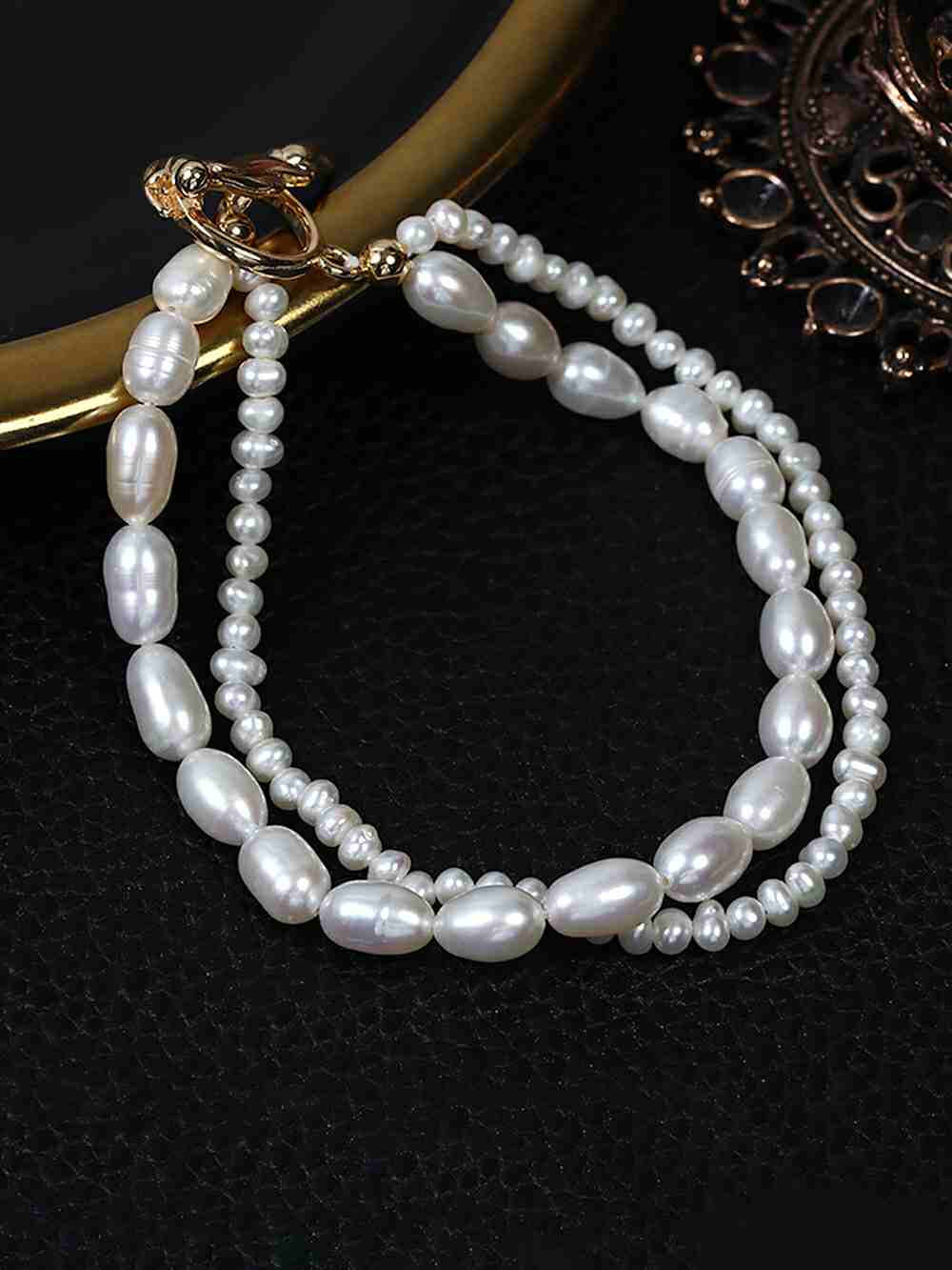 Bracelet baroque français double couche de perles d’eau douce naturelles
