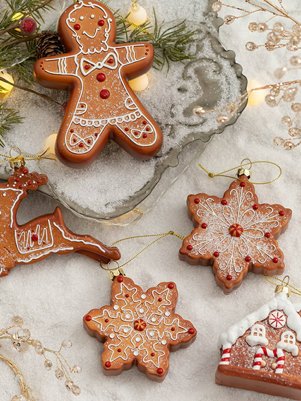 Dřevěný perníkový panáček - Vánoční dekorace sobí vločka