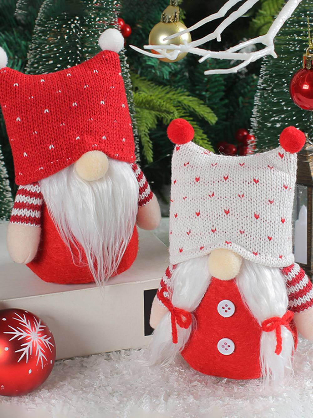 Bedårande jul plysch tomtepar med stickad mössa Rudolph Dolls