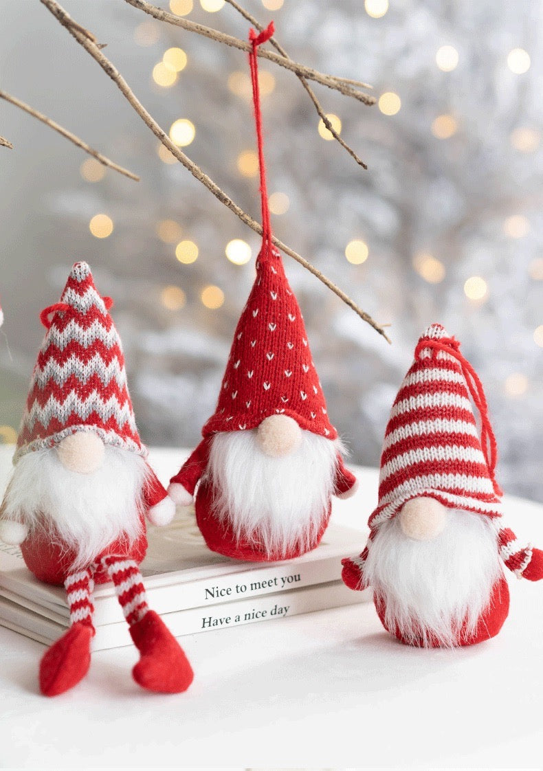 A Pair Of Santa Claus Plush Fabric Dolls, Santa Claus Pendants
