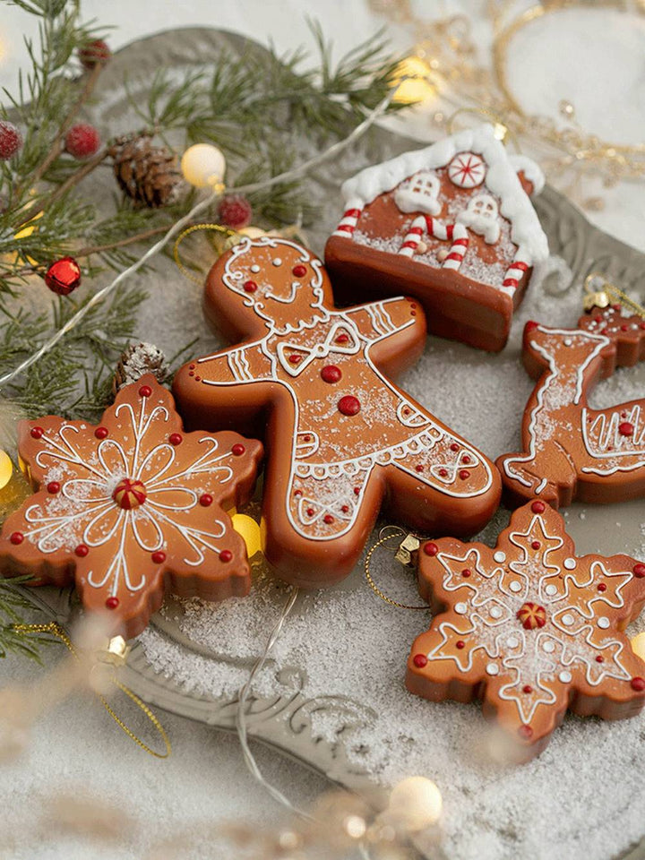 Hëlzent Gingerbread Man - Snowflake Reindeer Chrëschtdag Dekoratioun