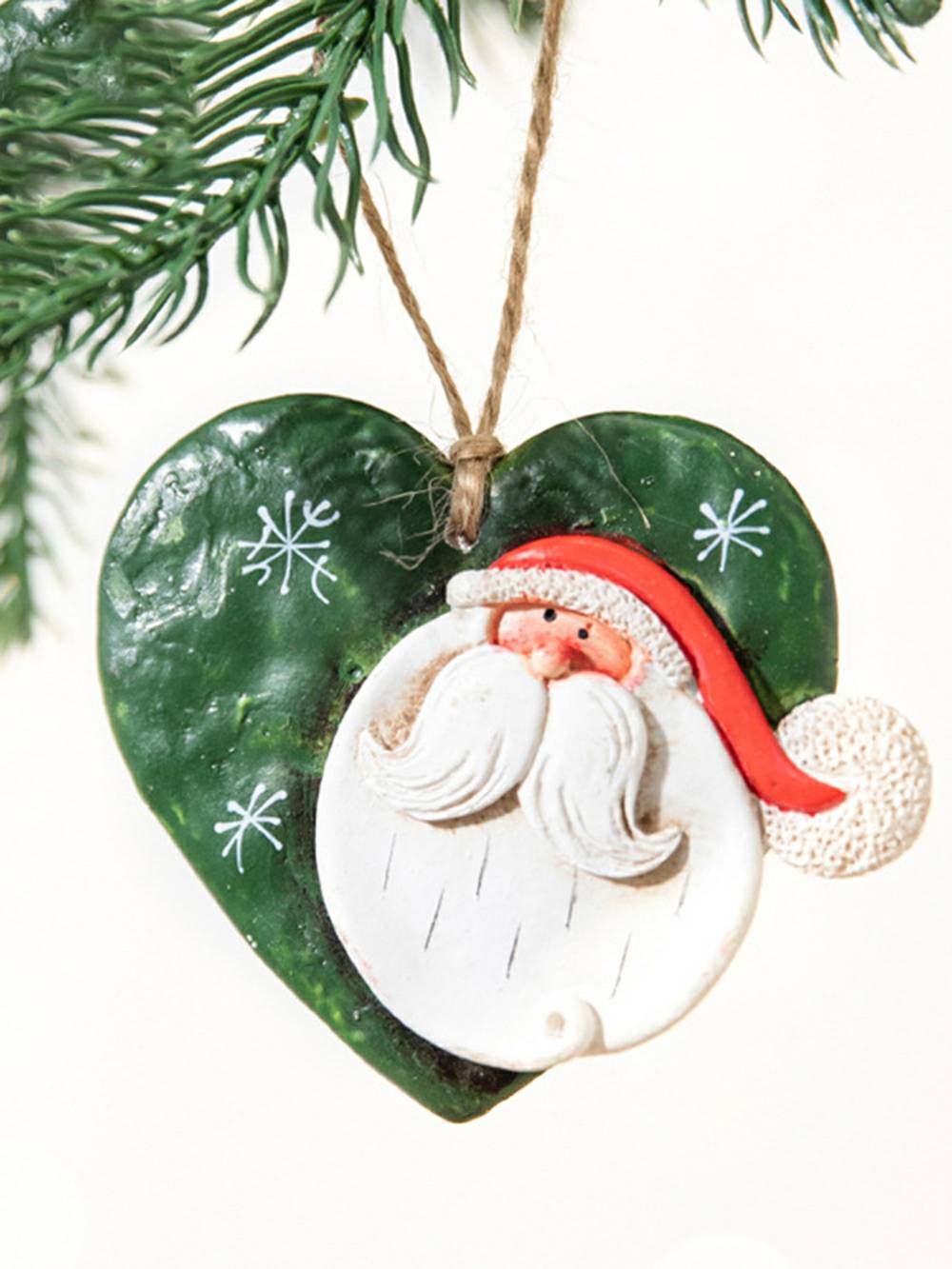 Στολίδι καρδιών Santa σε στυλ vintage κεραμικό ζωγραφισμένο από ρητίνη