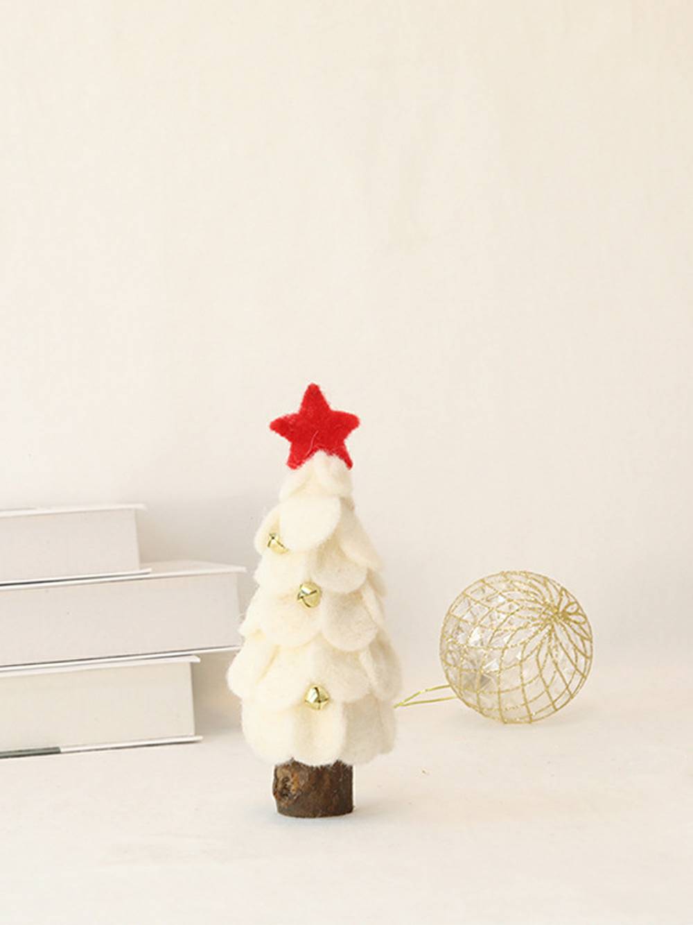 Jolie décoration d'arbre de Noël en feutre