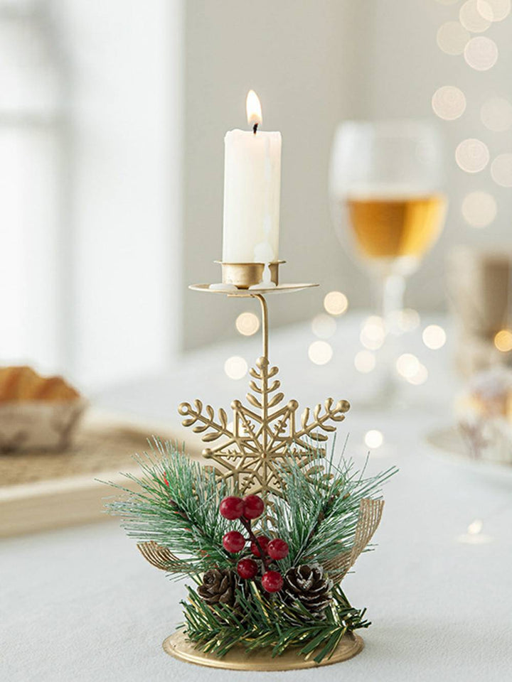 Portacandele natalizio in ferro dorato - Accento decorativo festivo