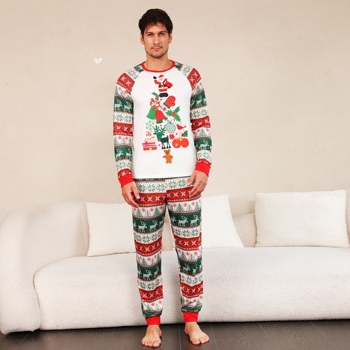 Set di pigiami abbinati a Natale con elementi natalizi
