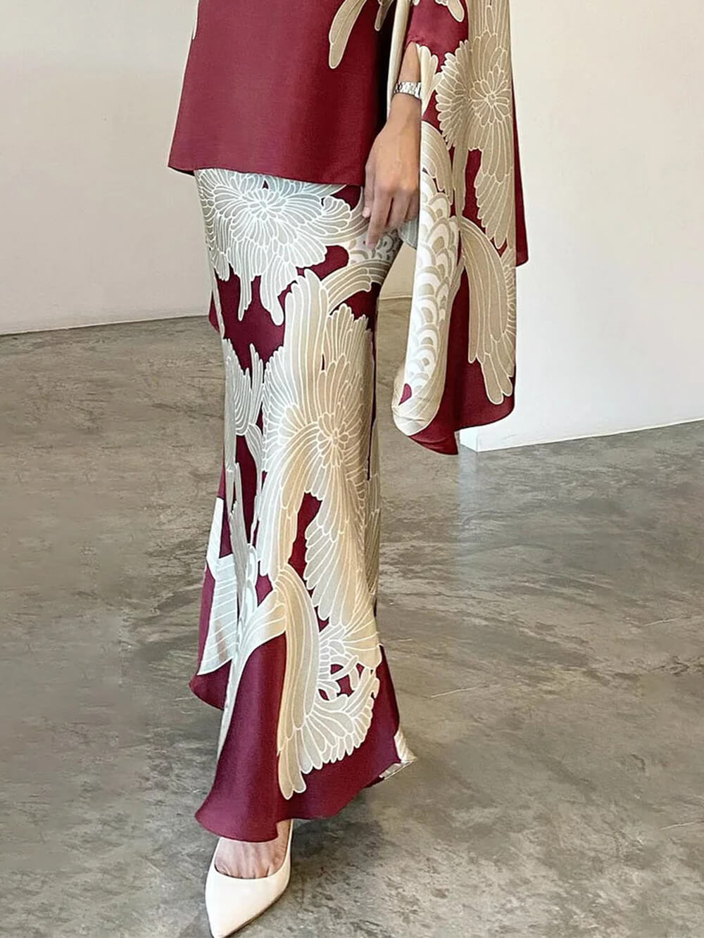 Κομψή φλοράλ φόρμα φούστα με ζιβάγκο
