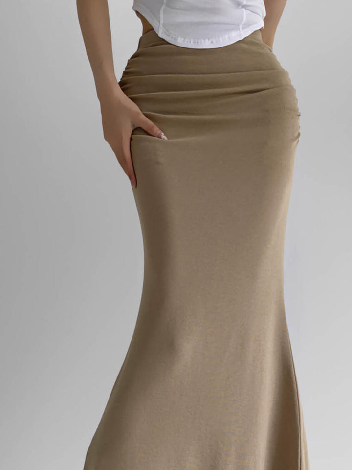Plisserad mellanlång Fishtail-kjol