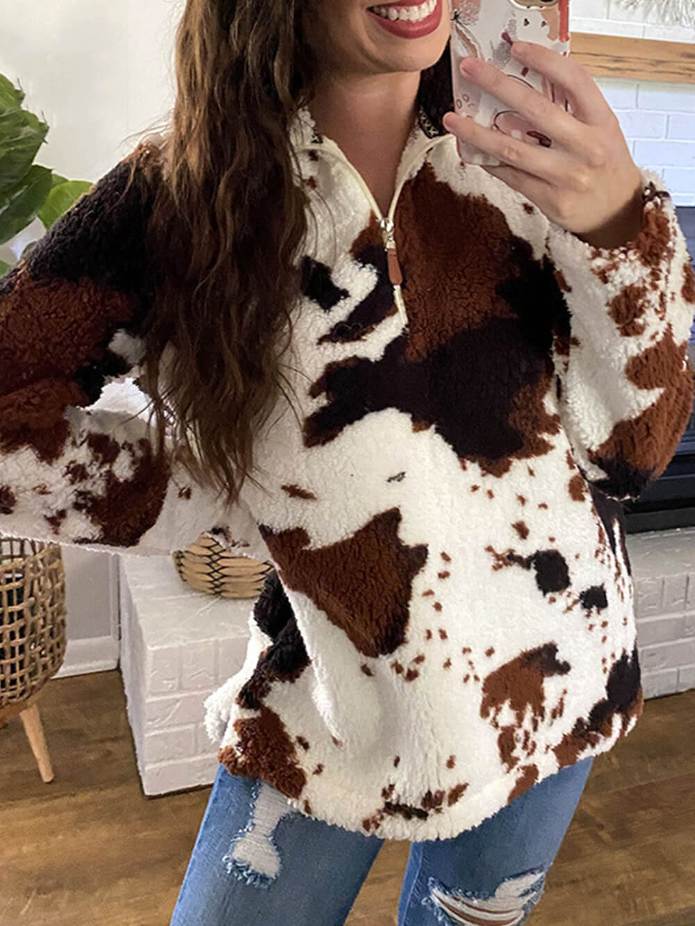Langärmliges Pullover-Sweatshirt mit Kuh-Print und Reißverschluss